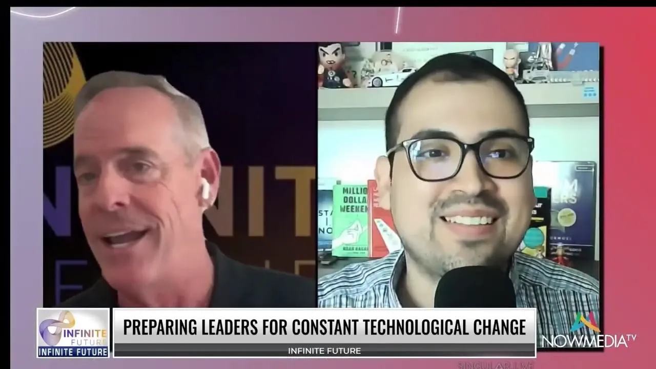 Todd Thomas entrevistando a Jorge Fuentes en Infinite Future